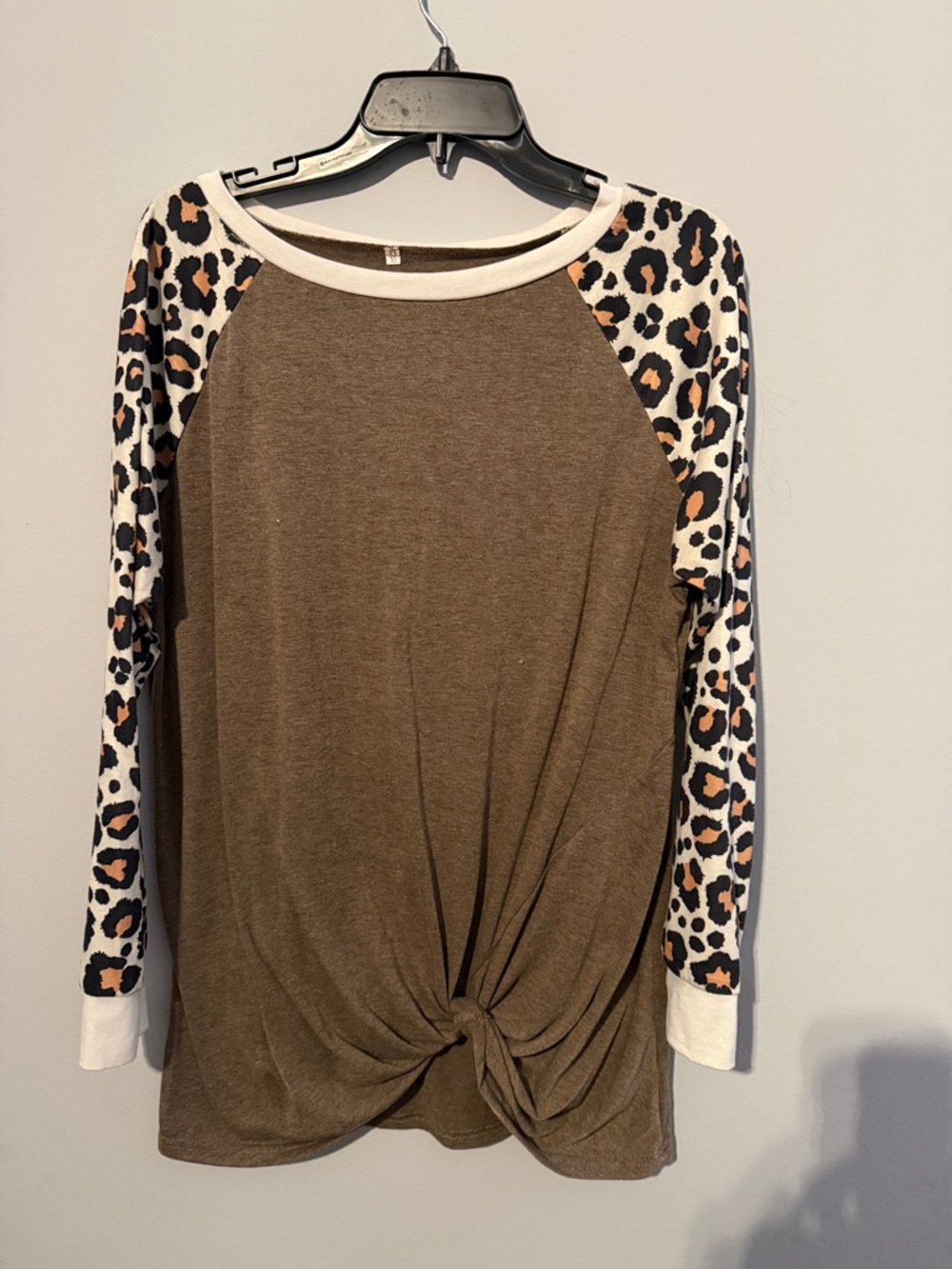 Women’s Brown Knot-Front Long Sleeve Top with Leopard Print Sleeves